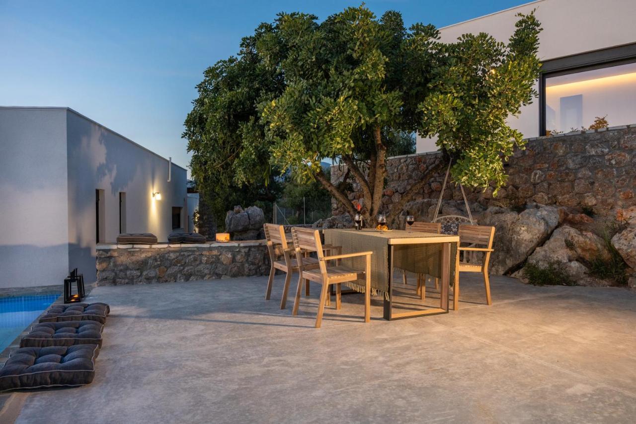 Casatino Villas Kalianeika Екстер'єр фото