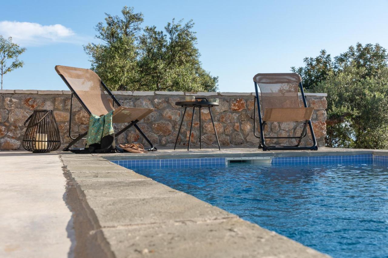 Casatino Villas Kalianeika Екстер'єр фото