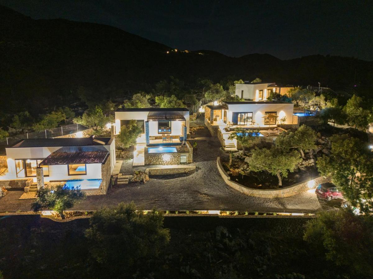 Casatino Villas Kalianeika Екстер'єр фото